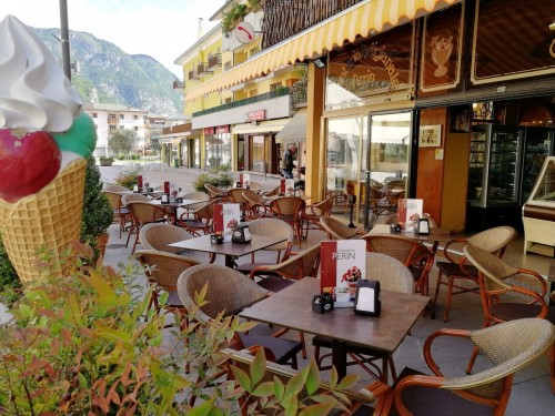 perin-gelateria-esterno1